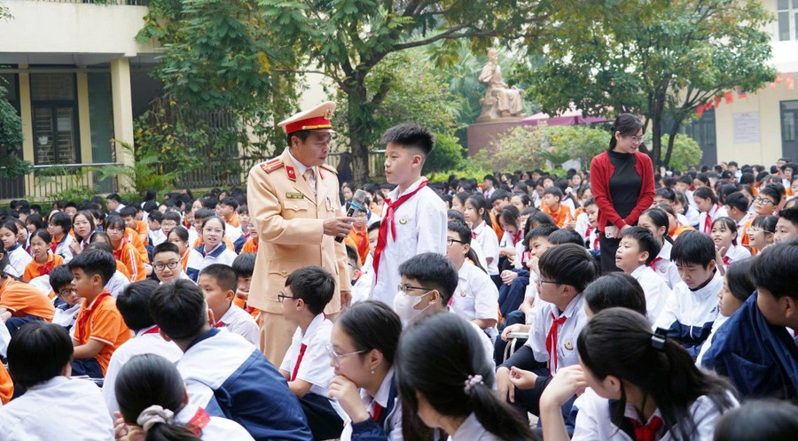 Giải pháp đồng bộ nâng cao hiệu quả giáo dục an toàn giao thông