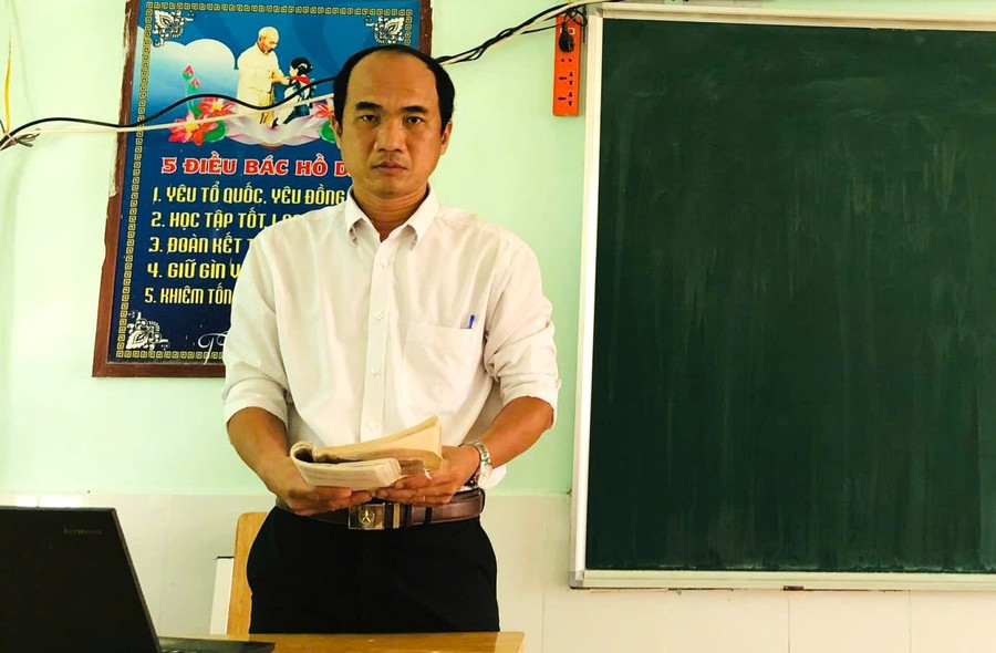 Thầy giáo vùng sâu hết lòng vì sự nghiệp ‘trồng người’