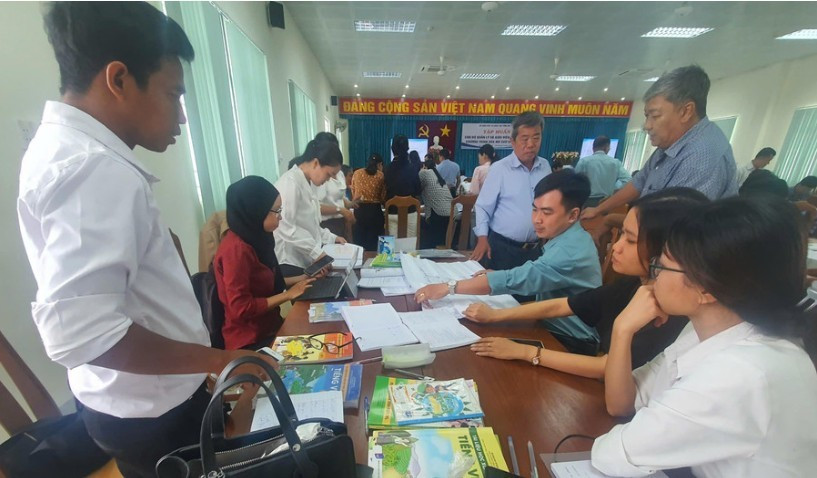 Linh hoạt triển khai, lan tỏa hiệu quả công tác xóa mù chữ