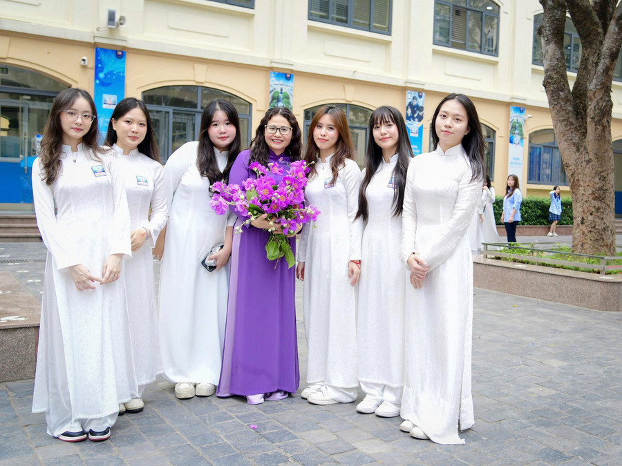 Nữ hiệu trưởng dẫn dắt thế hệ công dân số tự tin bước vào kỷ nguyên AI