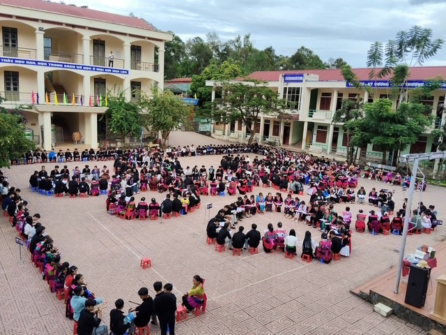 Trường PTDTNT THPT Tủa Chùa khẳng định vị thế điểm sáng giáo dục vùng cao