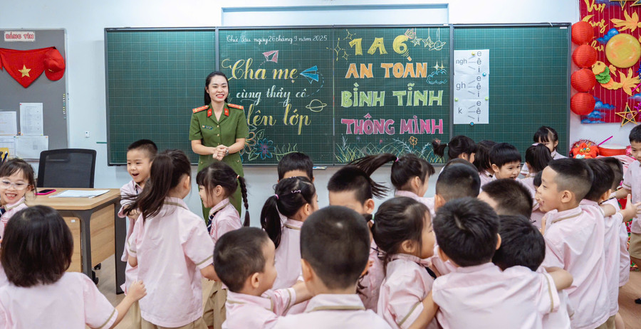 Trường học hạnh phúc: Nơi tri thức gặp yêu thương