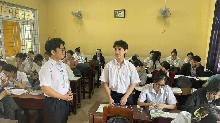  Dạy thêm, học thêm ngoài nhà trường: Bước chuyển quản lý 