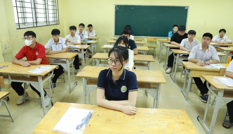  Trường tư thục thu phí 'giữ chỗ': Cần tôn trọng quyền lợi của người học 