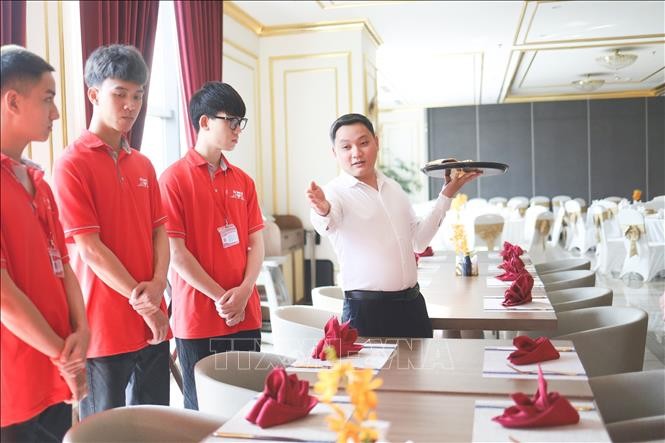 Ban hành chuẩn mới cho giảng viên cao đẳng, mở rộng áp dụng cả công lập và tư thục