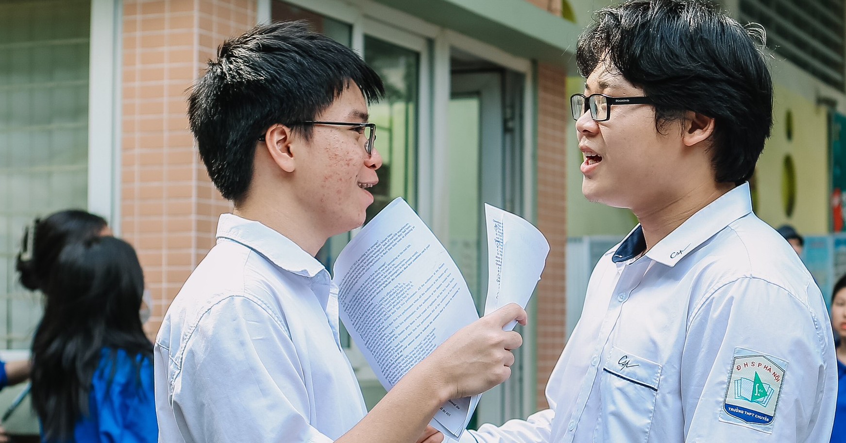 Gần 30 thí sinh cạnh tranh 1 suất vào lớp 10 chuyên Anh Trường Chuyên Sư phạm