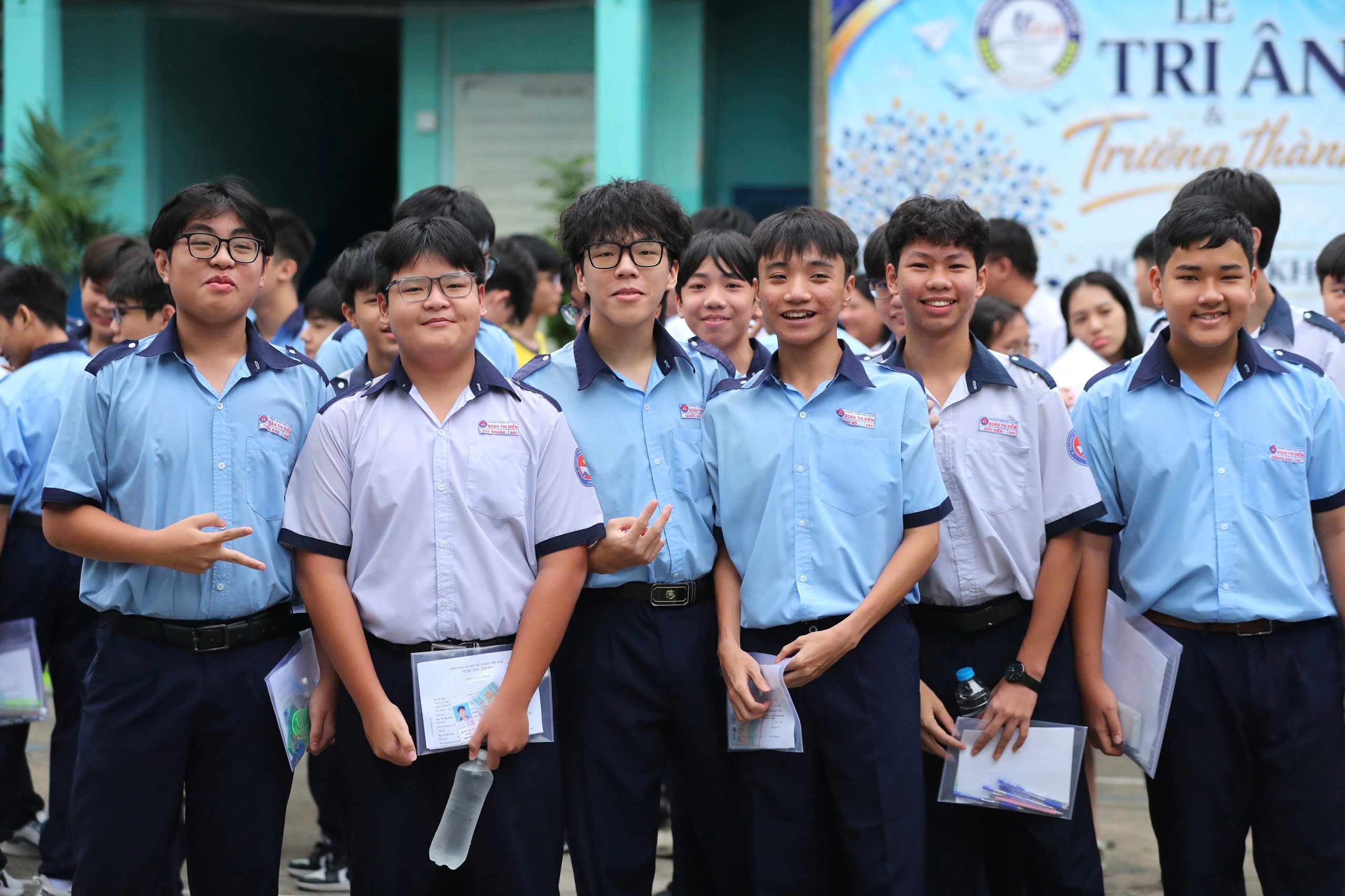 Hơn 150.000 thí sinh TP.HCM hoàn thành môn thi cuối vào lớp 10
