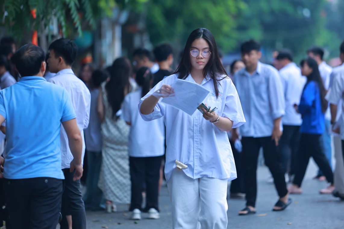 Đề thi Văn tốt nghiệp THPT 2026 mang đậm hơi thở công nghệ và dấu ấn hội nhập
